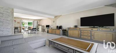 Maison - 200 m² - 7 pièces