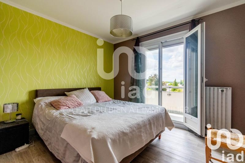 Appartement - 97 m² - 5 pièces