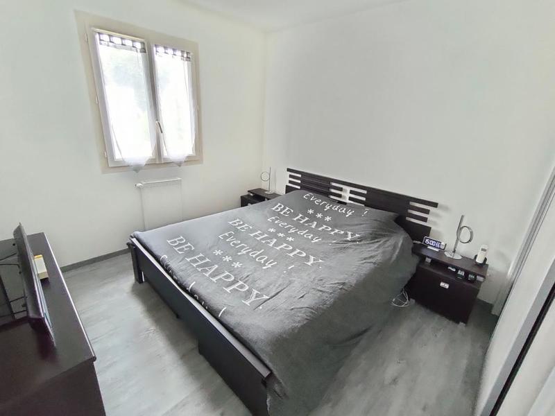 Pavillon - 105 m² - 5 pièces