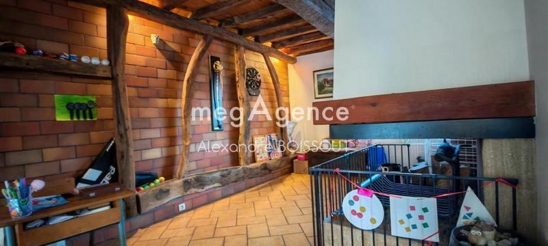 Maison - 147 m² - 6 pièces