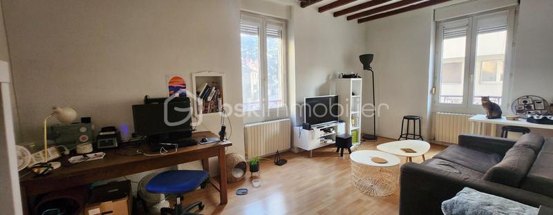 Appartement - 60 m² - 3 pièces