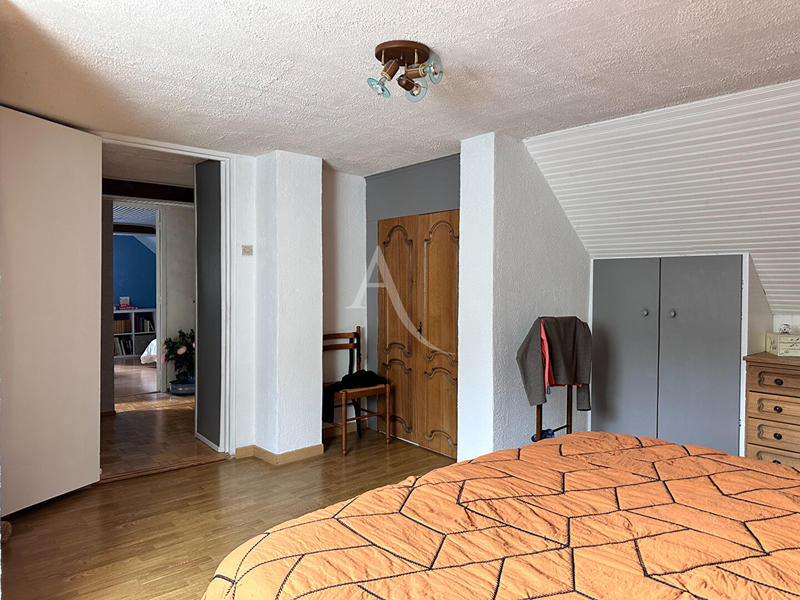 Maison - 124 m² - 7 pièces