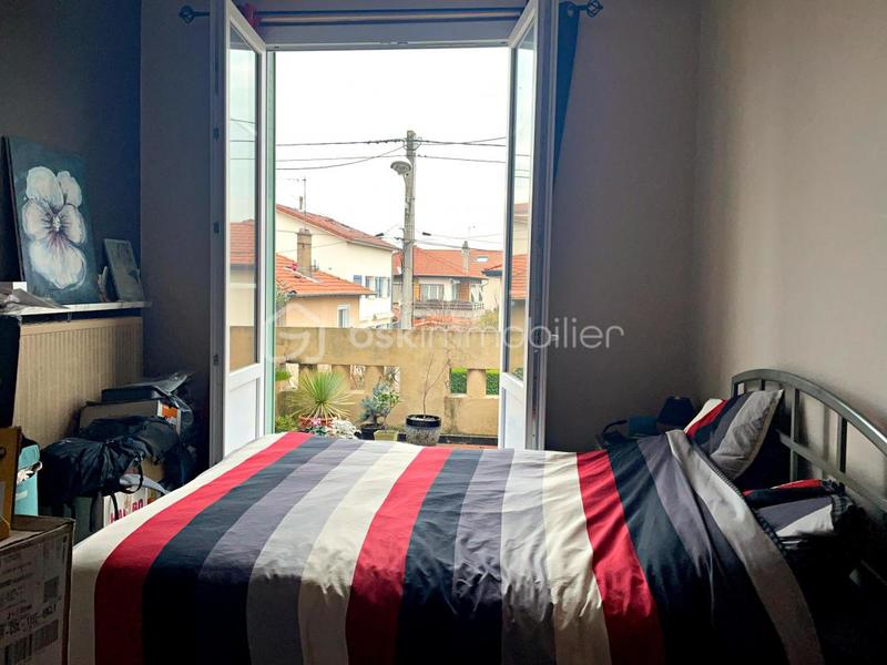 Appartement - 91 m² - 5 pièces