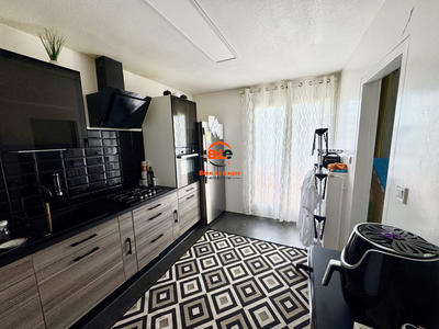 Appartement - 92 m² - 4 pièces