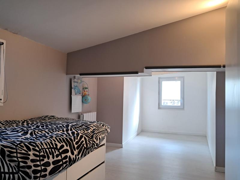 Maison - 86 m² - 5 pièces