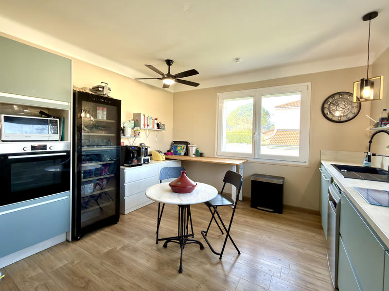 Maison - 108 m² - 8 pièces