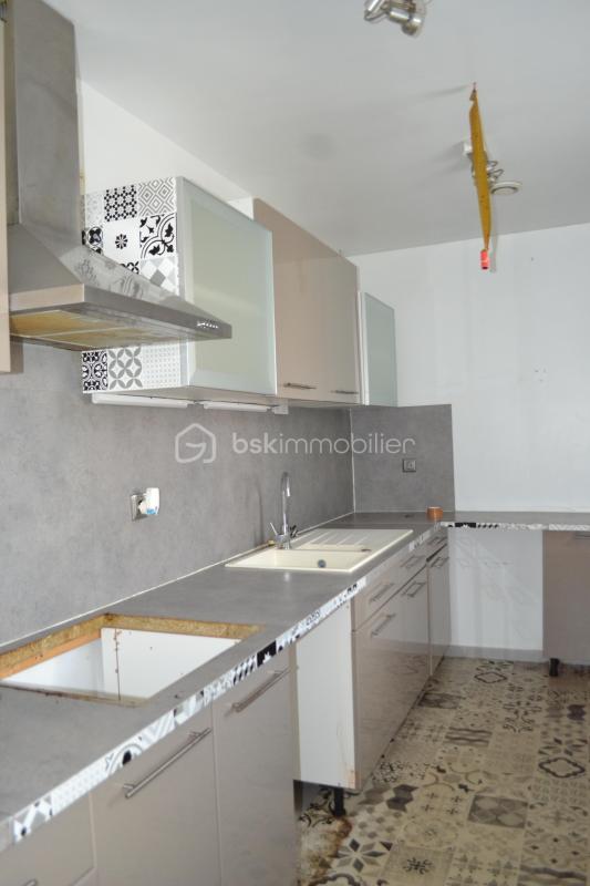 Maison - 225 m² - 6 pièces