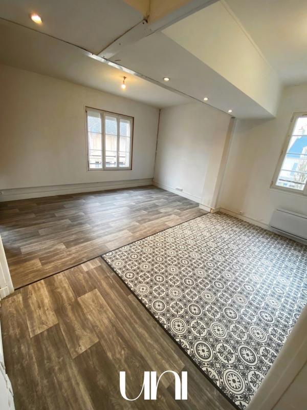 Bureau - 200 m² - 4 pièces