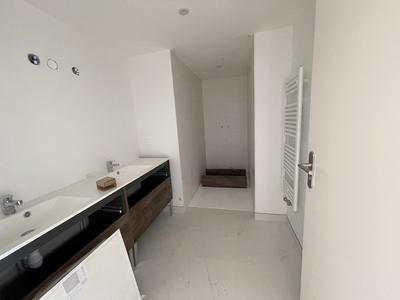 Maison - 130 m² - 4 pièces