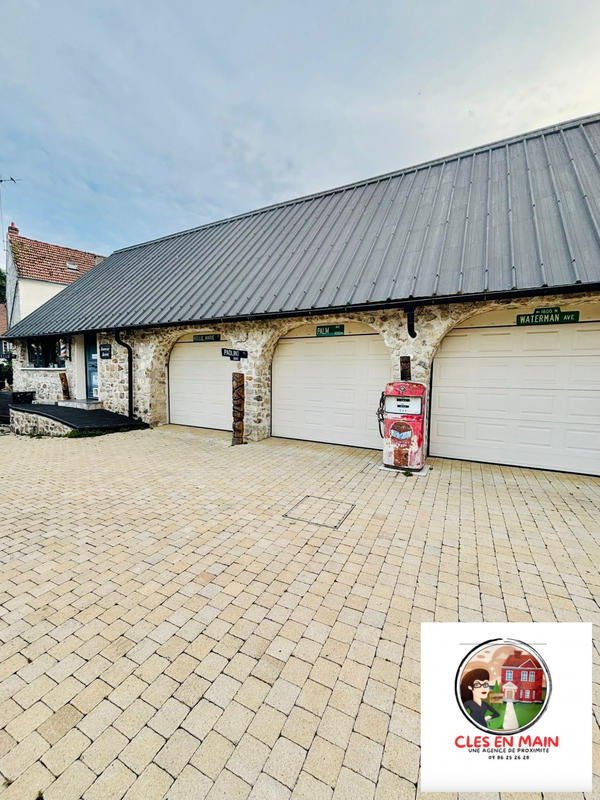 Maison - 226 m² - 10 pièces