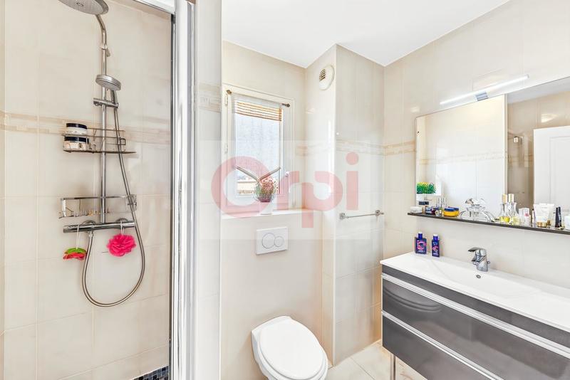 Penthouse - 98 m² - 4 pièces