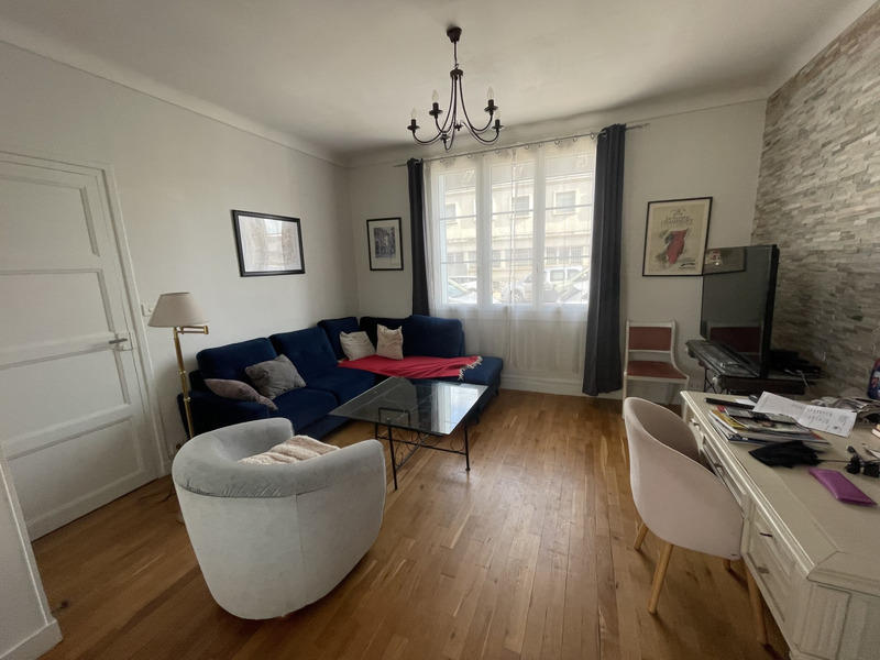 Maison de ville - 185 m² - 10 pièces