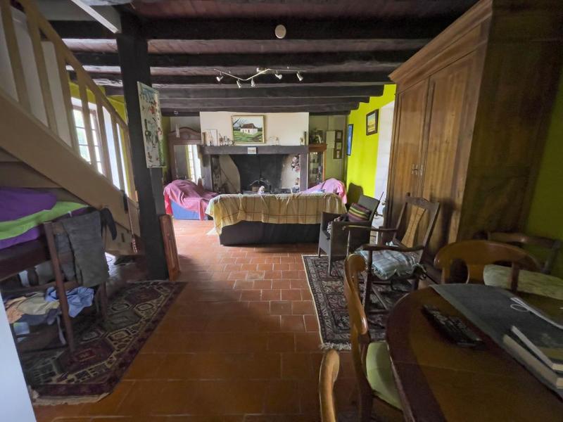 Maison - 96 m² - 4 pièces