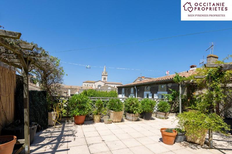 Maison de maîtres - 276 m² - 9 pièces