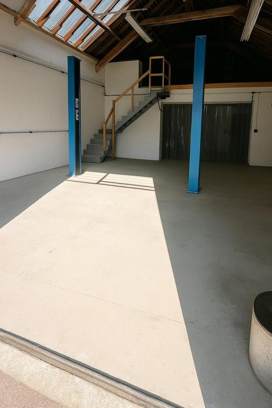 Maison - 283 m² - 10 pièces