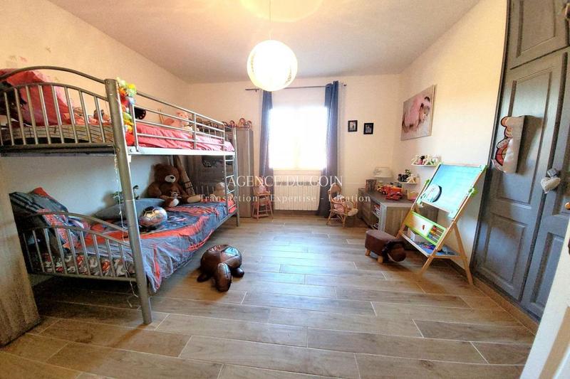 Maison - 163 m² - 5 pièces