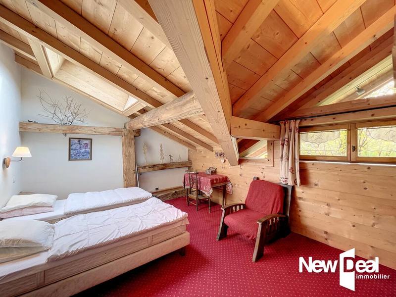 Maison en pierre - 168 m² - 8 pièces