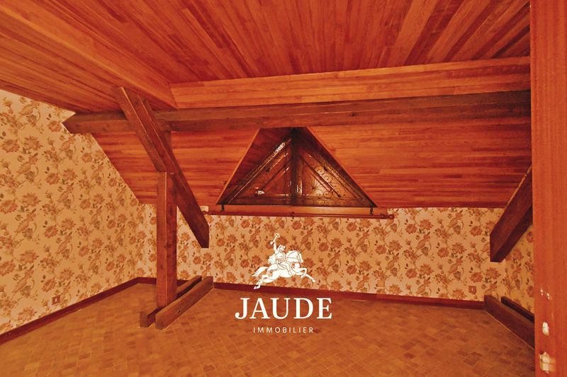 Maison - 170 m² - 7 pièces