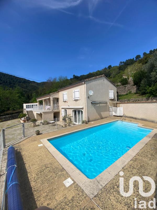 Maison - 180 m² - 6 pièces