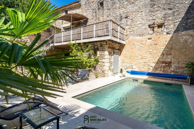 Maison de ville - 268 m² - 10 pièces