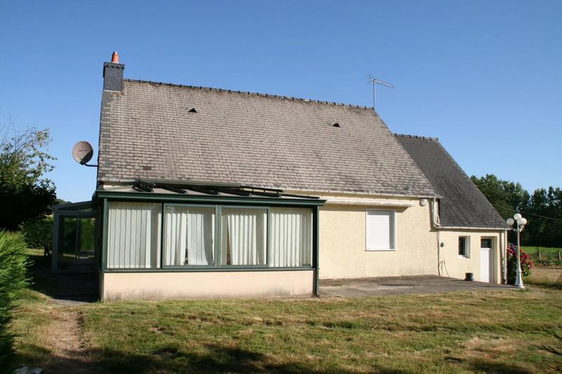 Maison - 104 m² - 6 pièces
