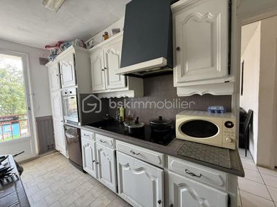 Appartement - 97 m² - 5 pièces