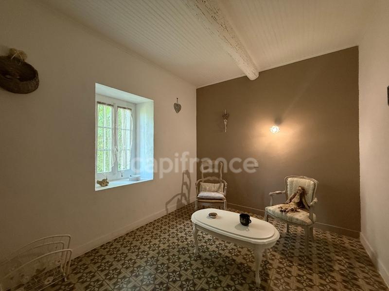 Maison - 329 m² - 11 pièces