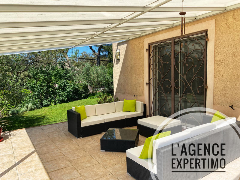 Maison - 171 m² - 6 pièces