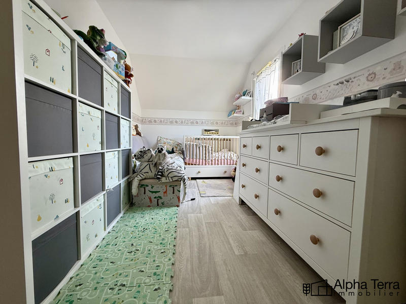 Maison - 90 m² - 4 pièces