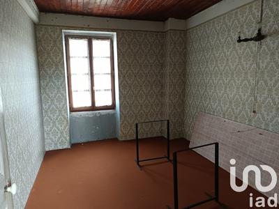 Maison - 196 m² - 7 pièces