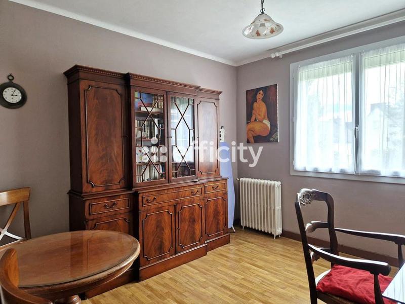 Maison - 110 m² - 5 pièces