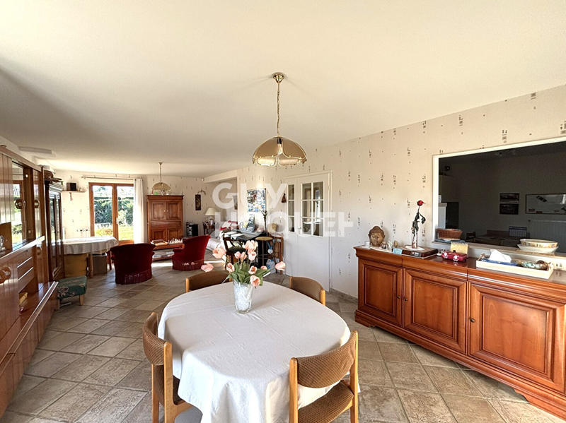 Maison - 152 m² - 6 pièces