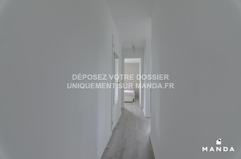 Chambre - 10 m² - 5 pièces