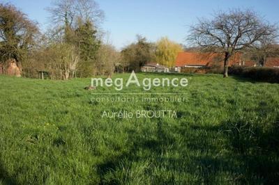 Terrain constructible - 765 m²