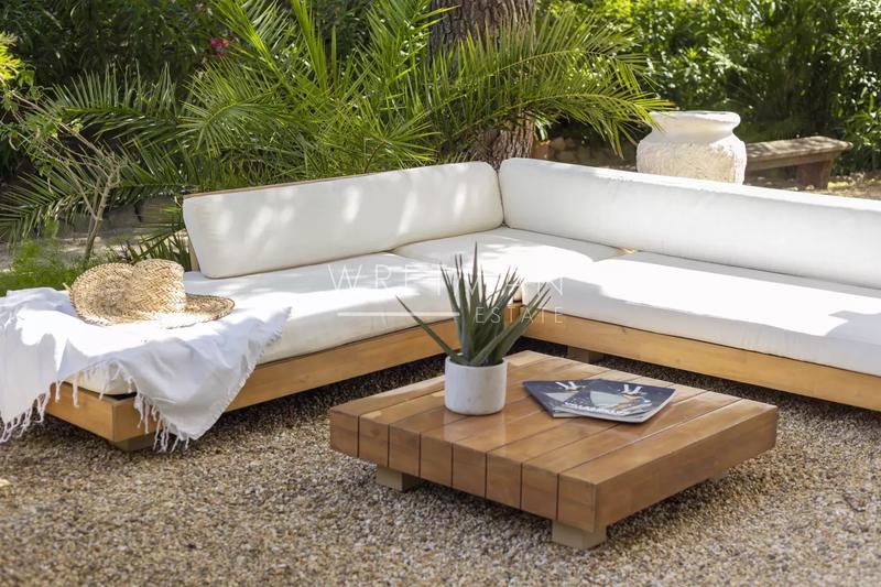 Maison - 515 m² - 12 pièces