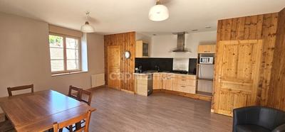 Appartement - 79 m² - 3 pièces