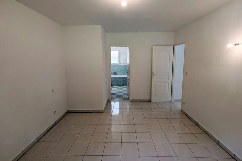 Maison - 150 m² - 8 pièces