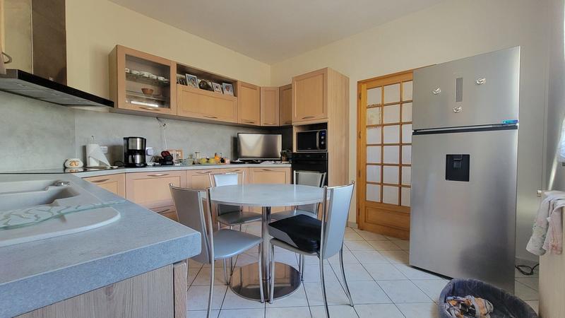 Maison ancienne - 163 m² - 7 pièces