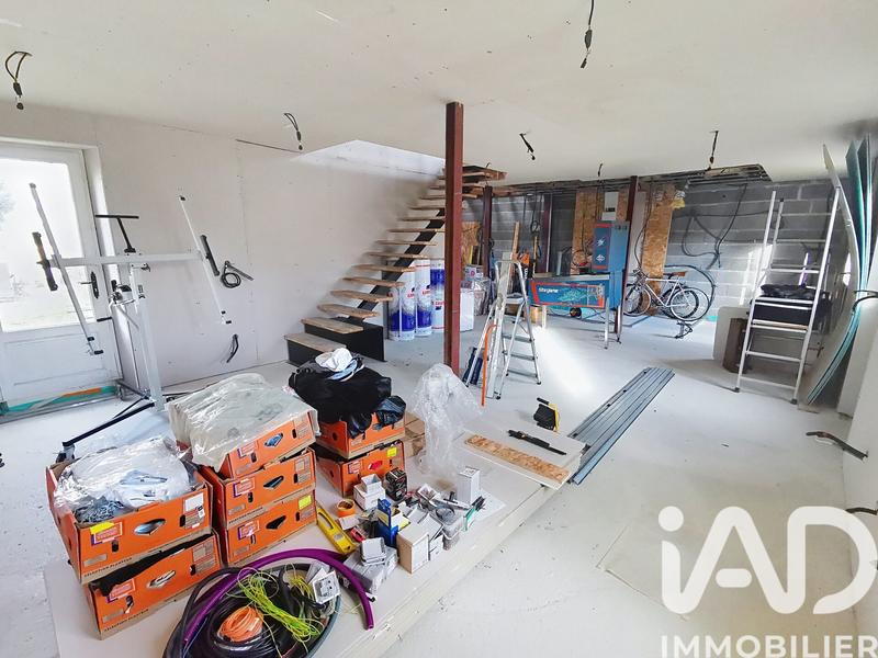 Maison - 320 m² - 7 pièces