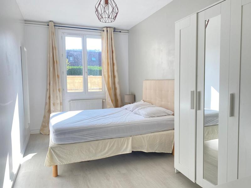 Appartement - 64 m² - 4 pièces