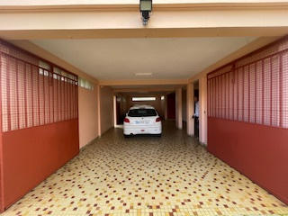 Maison - 187 m² - 8 pièces