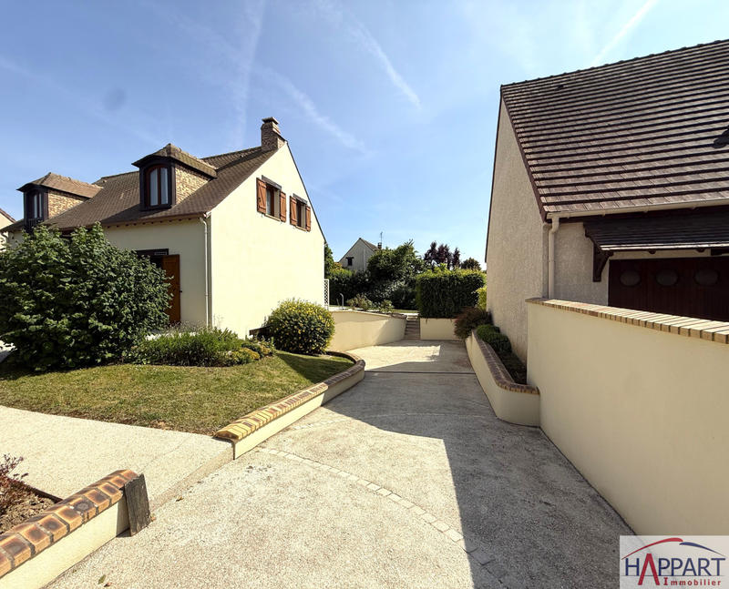 Maison - 150 m² - 5 pièces