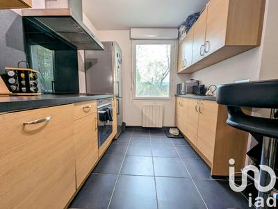 Appartement - 77 m² - 4 pièces