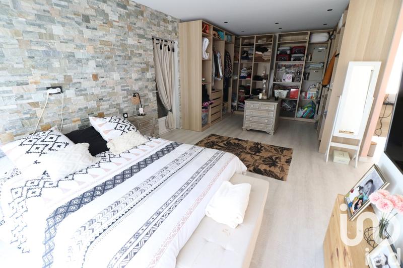 Maison - 147 m² - 7 pièces