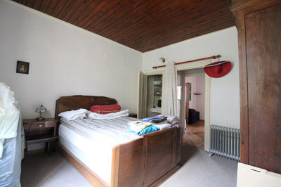 Maison - 208 m² - 10 pièces