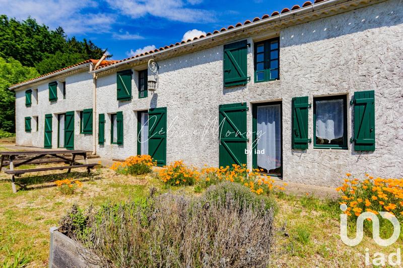 Maison - 190 m² - 5 pièces