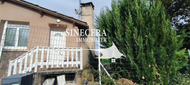 Maison - 450 m² - 20 pièces