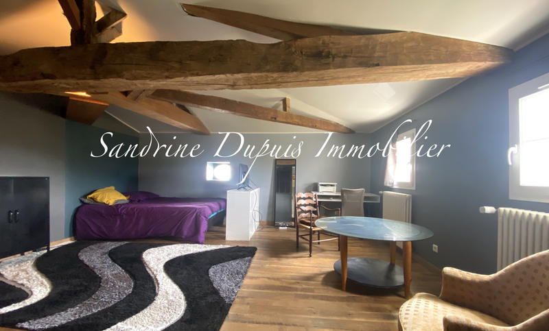 Propriété - 230 m² - 8 pièces