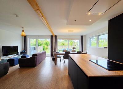 Maison - 146 m² - 7 pièces