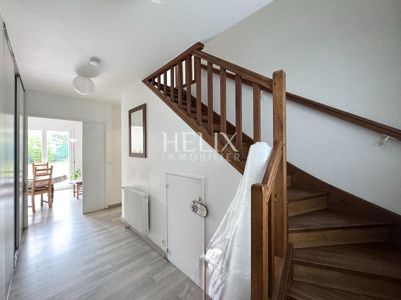 Maison - 120 m² - 6 pièces